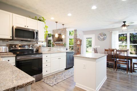 Tiny photo for 7707 Glenmore Drive, Powell, OH 43065 (MLS # 226004352)