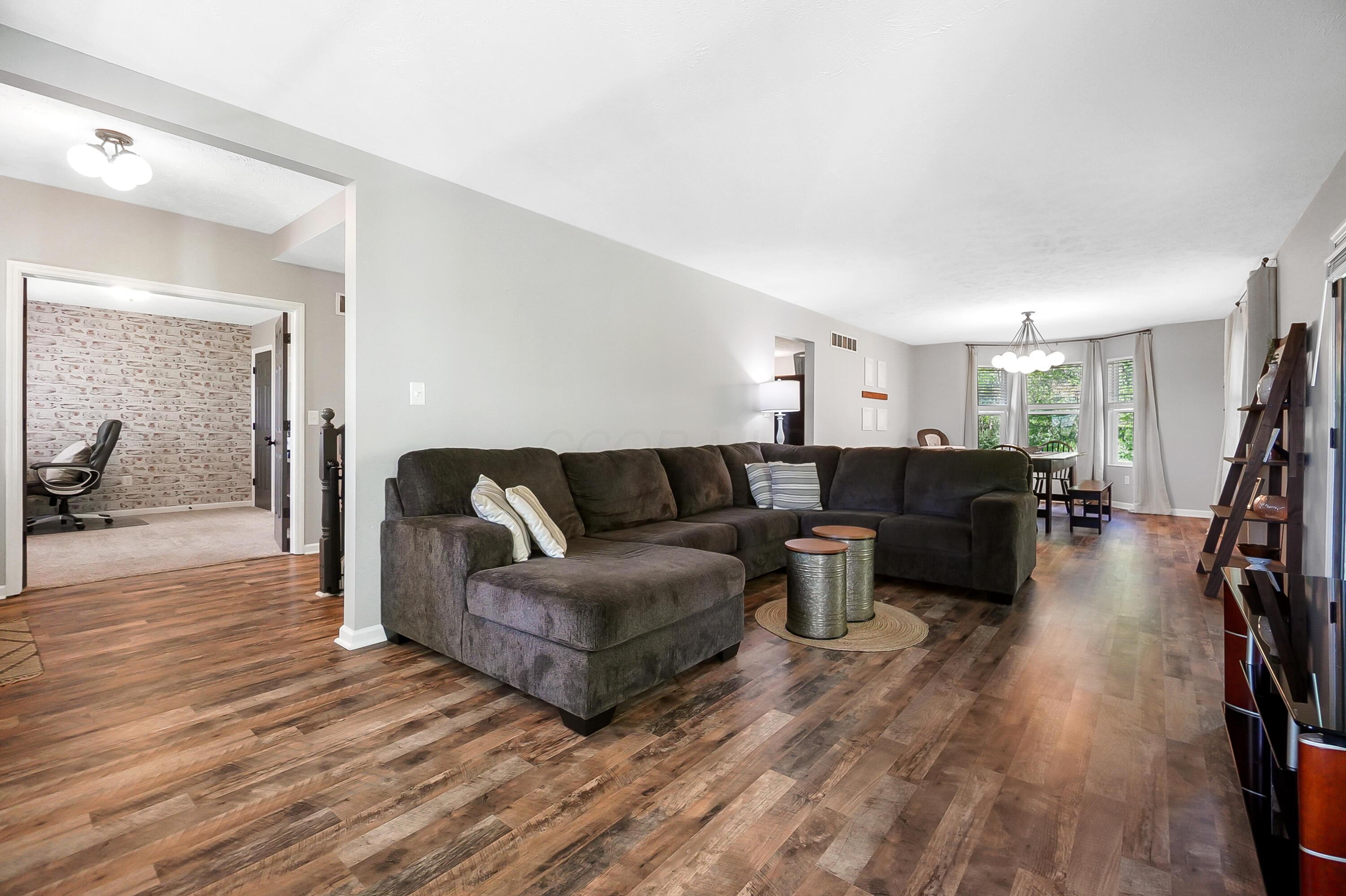 7353 Selma Pike, South Charleston, Ohio image 30