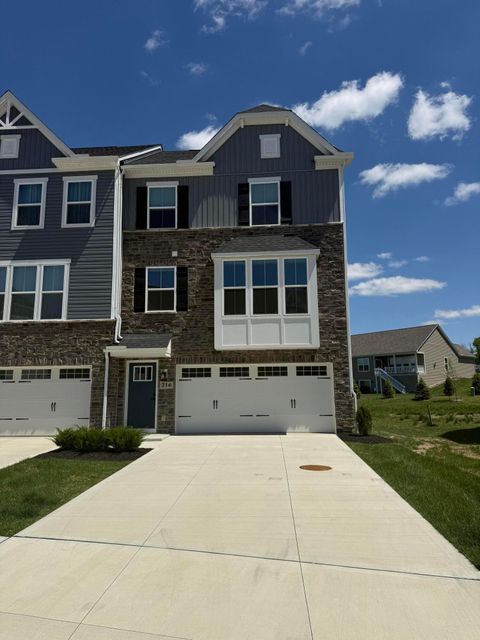 Photo of 216 Via Veneto, Delaware, OH 43015 (MLS # 226016126)