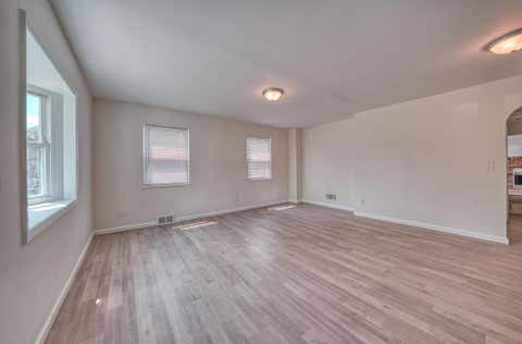 Photo of 1139 Miller Avenue, Columbus, OH 43206 (MLS # 226028788)