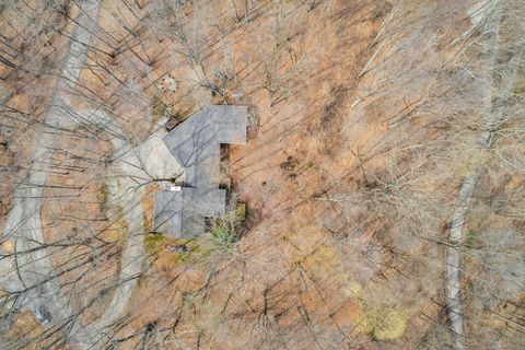 Tiny photo for 1060 Fox Lane, Sugar Grove, OH 43155 (MLS # 225037371)
