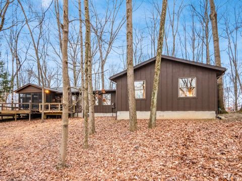 Tiny photo for 1060 Fox Lane, Sugar Grove, OH 43155 (MLS # 225037371)