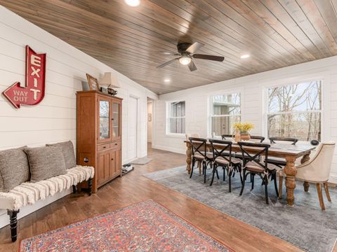 Tiny photo for 1060 Fox Lane, Sugar Grove, OH 43155 (MLS # 225037371)