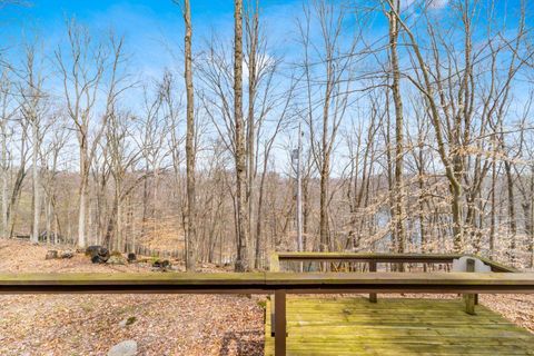 Tiny photo for 1060 Fox Lane, Sugar Grove, OH 43155 (MLS # 225037371)