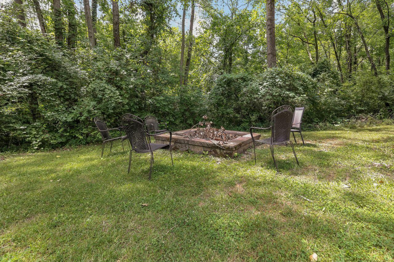 1060 S Watkins Road, Alexandria, Ohio image 43