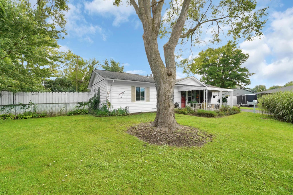 Photo of 1011 Pleasant Court, Reynoldsburg, OH 43068 (MLS # 226032292)