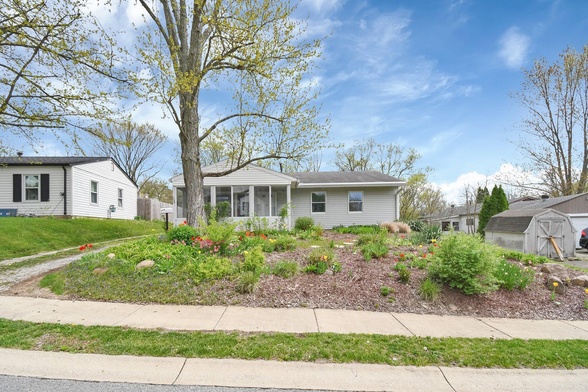 130 Northview Drive, Johnstown, Ohio image 1