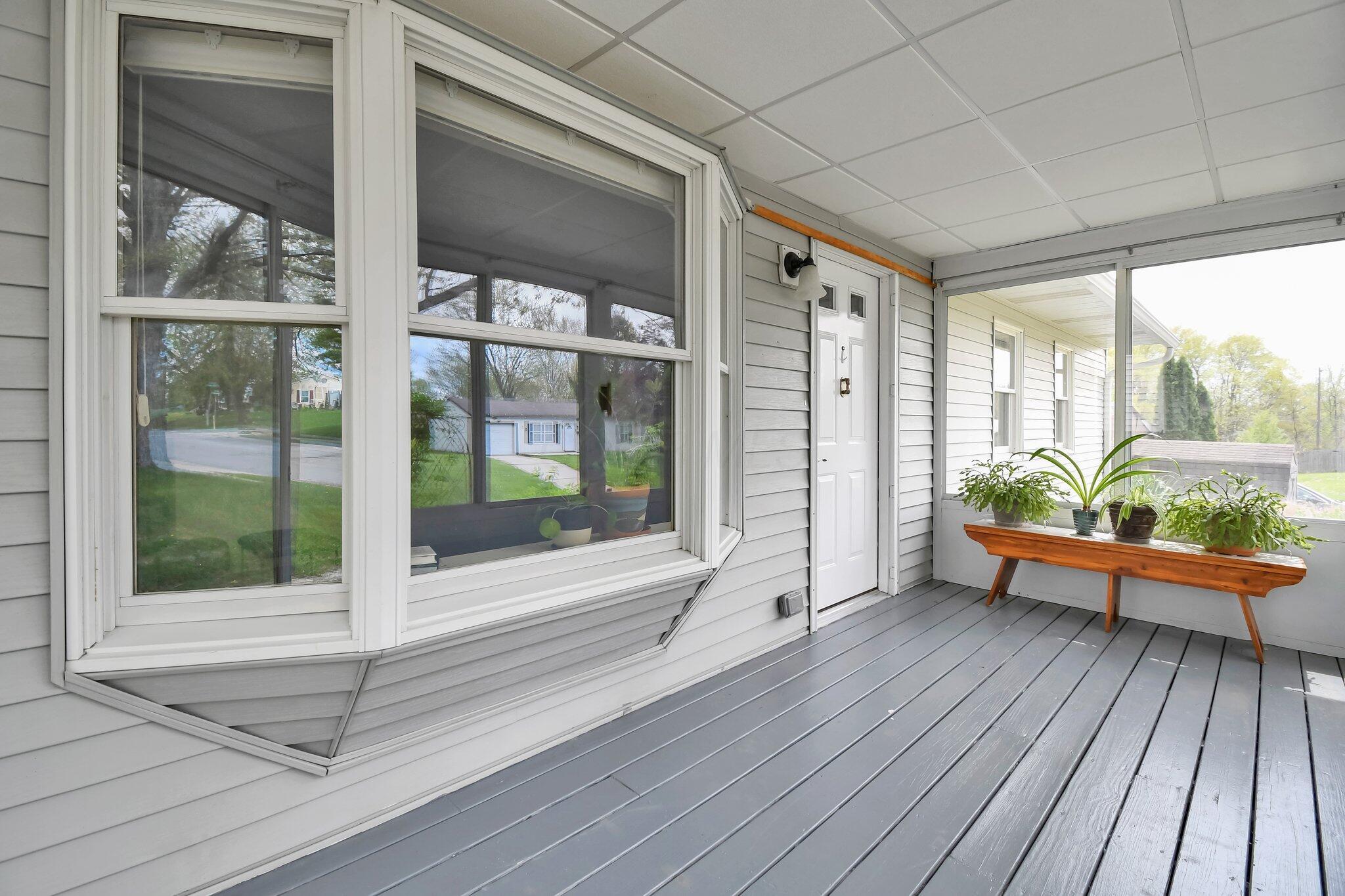 130 Northview Drive, Johnstown, Ohio image 2