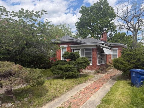Photo of 166 N Hamilton Avenue, New Albany, OH 43054 (MLS # 226026965)