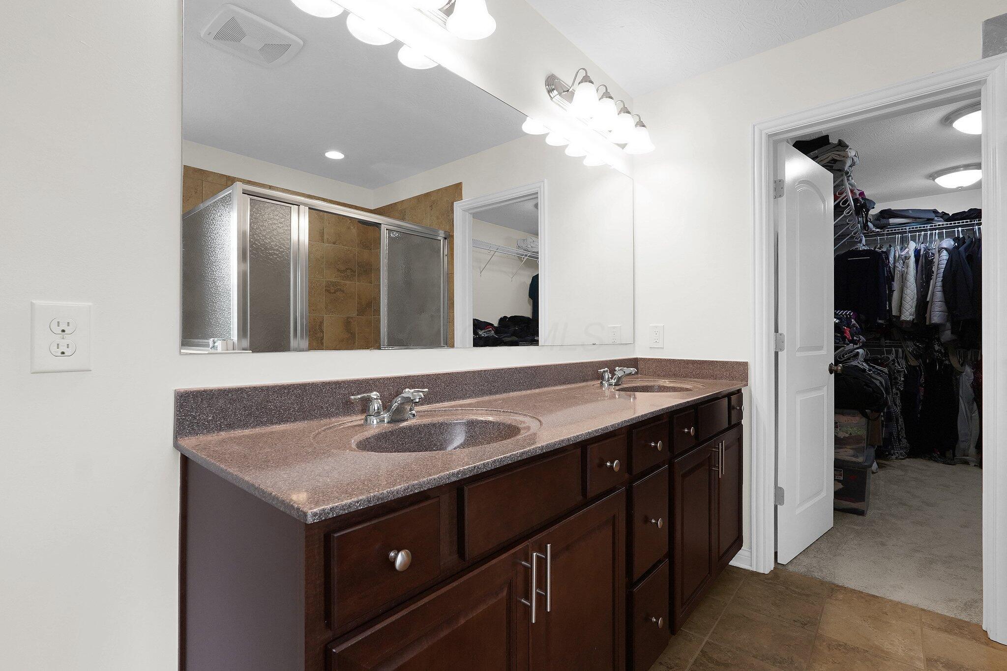 2618 Triple Crown Crossing, Powell, Ohio image 32