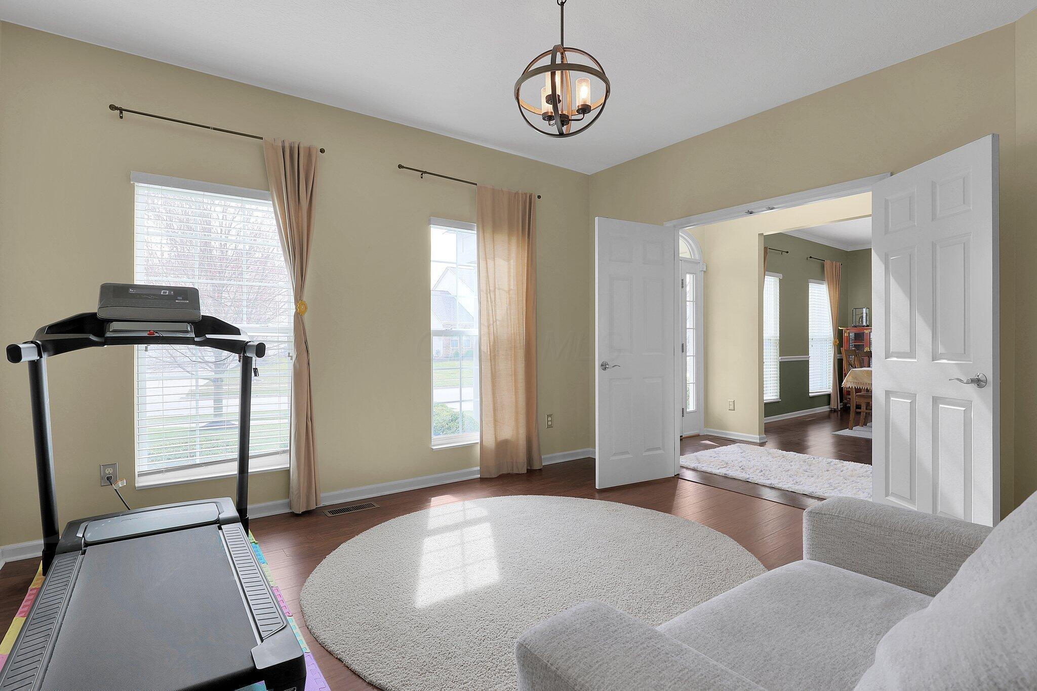 2221 Orangelake Drive, Lewis Center, Ohio image 13
