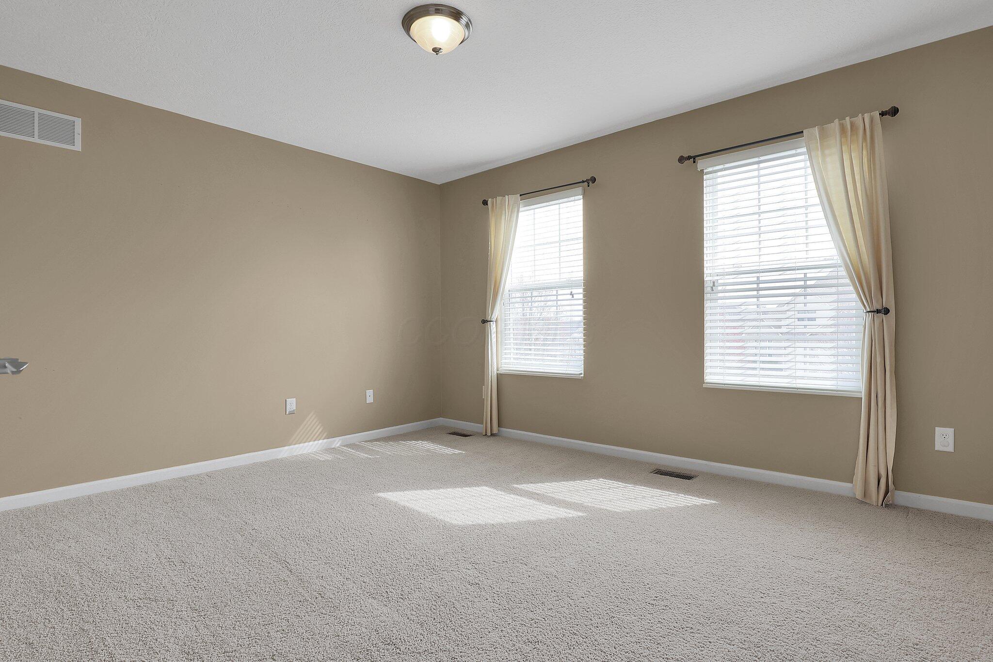 2221 Orangelake Drive, Lewis Center, Ohio image 37