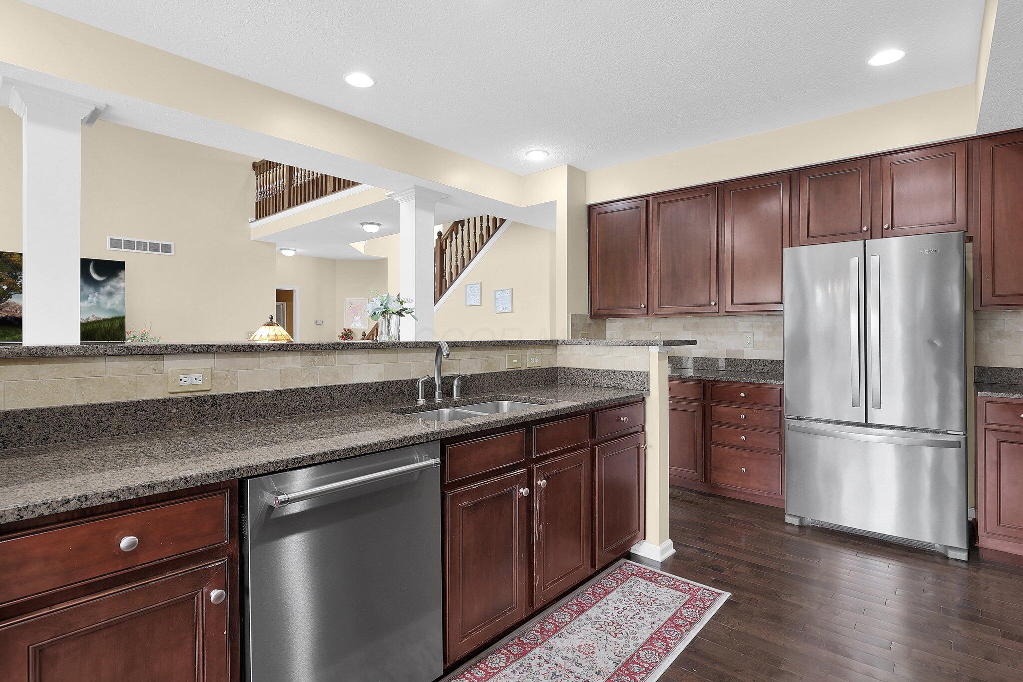 2221 Orangelake Drive, Lewis Center, Ohio image 23