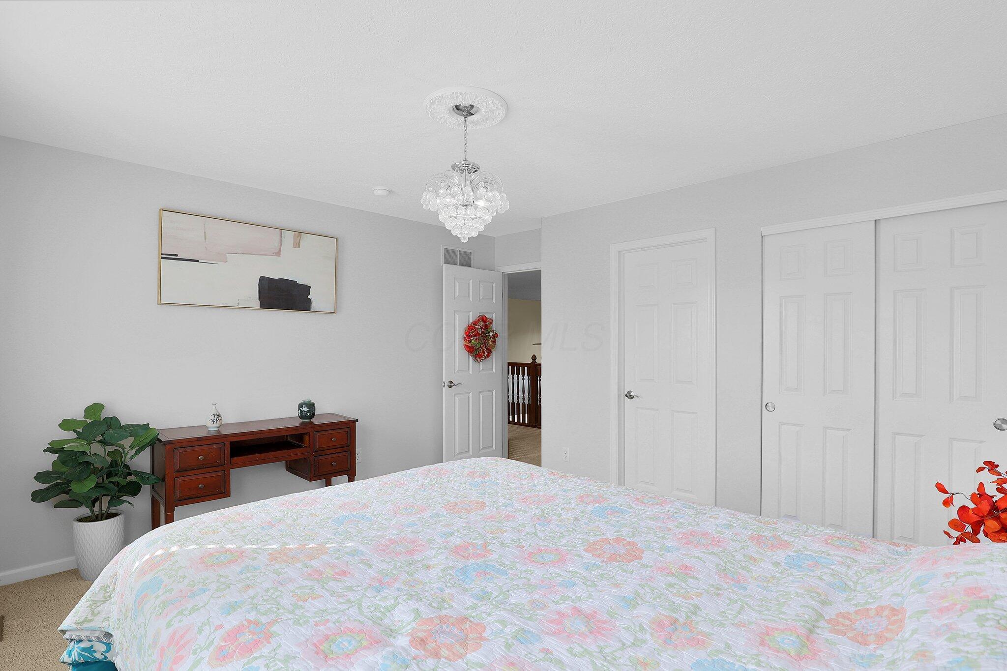 2221 Orangelake Drive, Lewis Center, Ohio image 46
