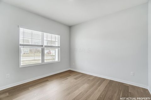 Tiny photo for 5742 Orchard Lakes Trail Drive, Canal Winchester, OH 43110 (MLS # 225045252)