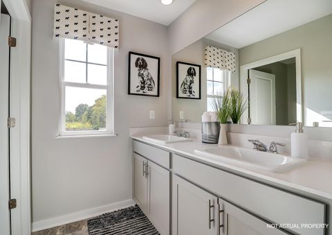 Tiny photo for 5742 Orchard Lakes Trail Drive, Canal Winchester, OH 43110 (MLS # 225045252)