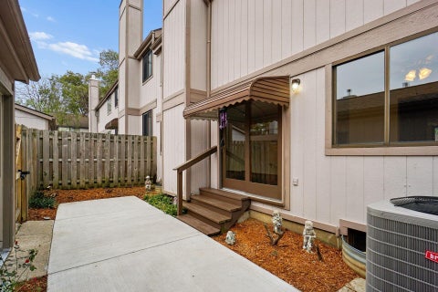 Tiny photo for 6261 Braiden Court B #B, Columbus, OH 43213 (MLS # 226039307)