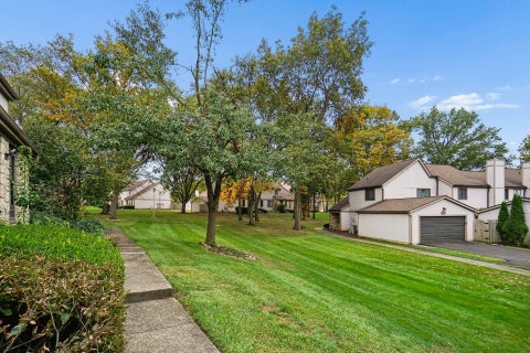 Tiny photo for 6261 Braiden Court B #B, Columbus, OH 43213 (MLS # 226039307)