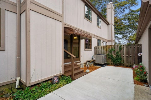 Tiny photo for 6261 Braiden Court B #B, Columbus, OH 43213 (MLS # 226039307)
