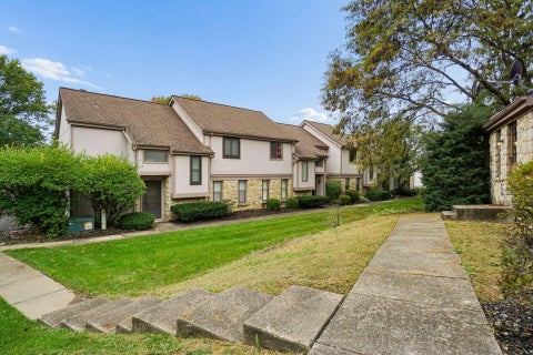 Tiny photo for 6261 Braiden Court B #B, Columbus, OH 43213 (MLS # 226039307)