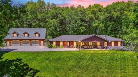 Homes For Sale - 2198 Adelphia State Road<br/> Jackson, OH 45640