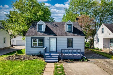 Homes For Sale - 989 Davis Avenue<br/> Newark, OH 43055