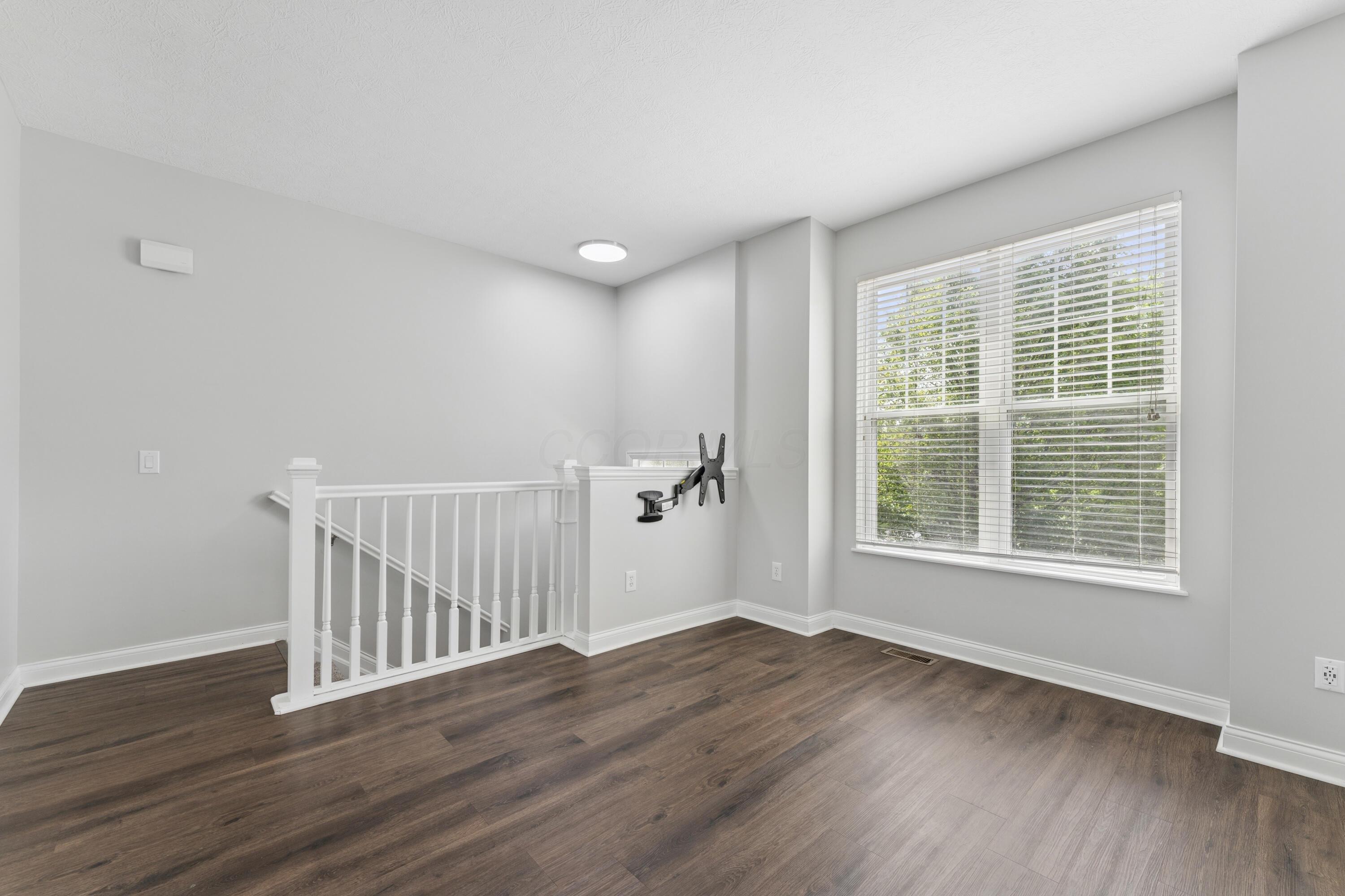 4136 Cambron Drive, Columbus, Ohio image 7