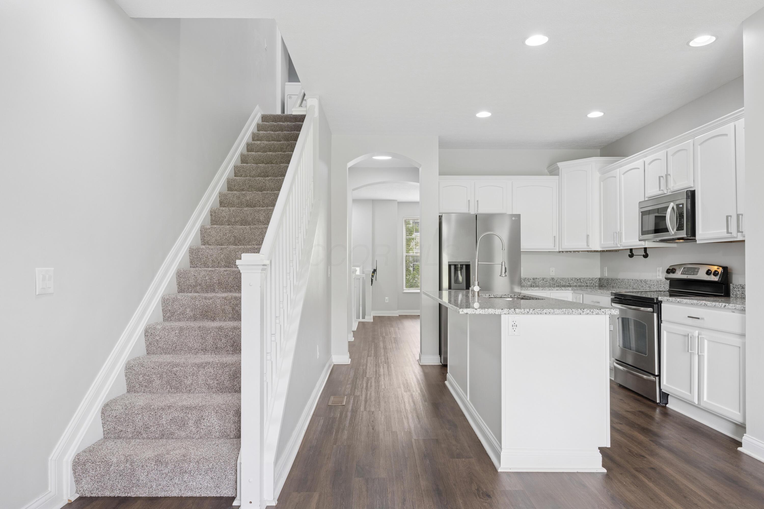4136 Cambron Drive, Columbus, Ohio image 18