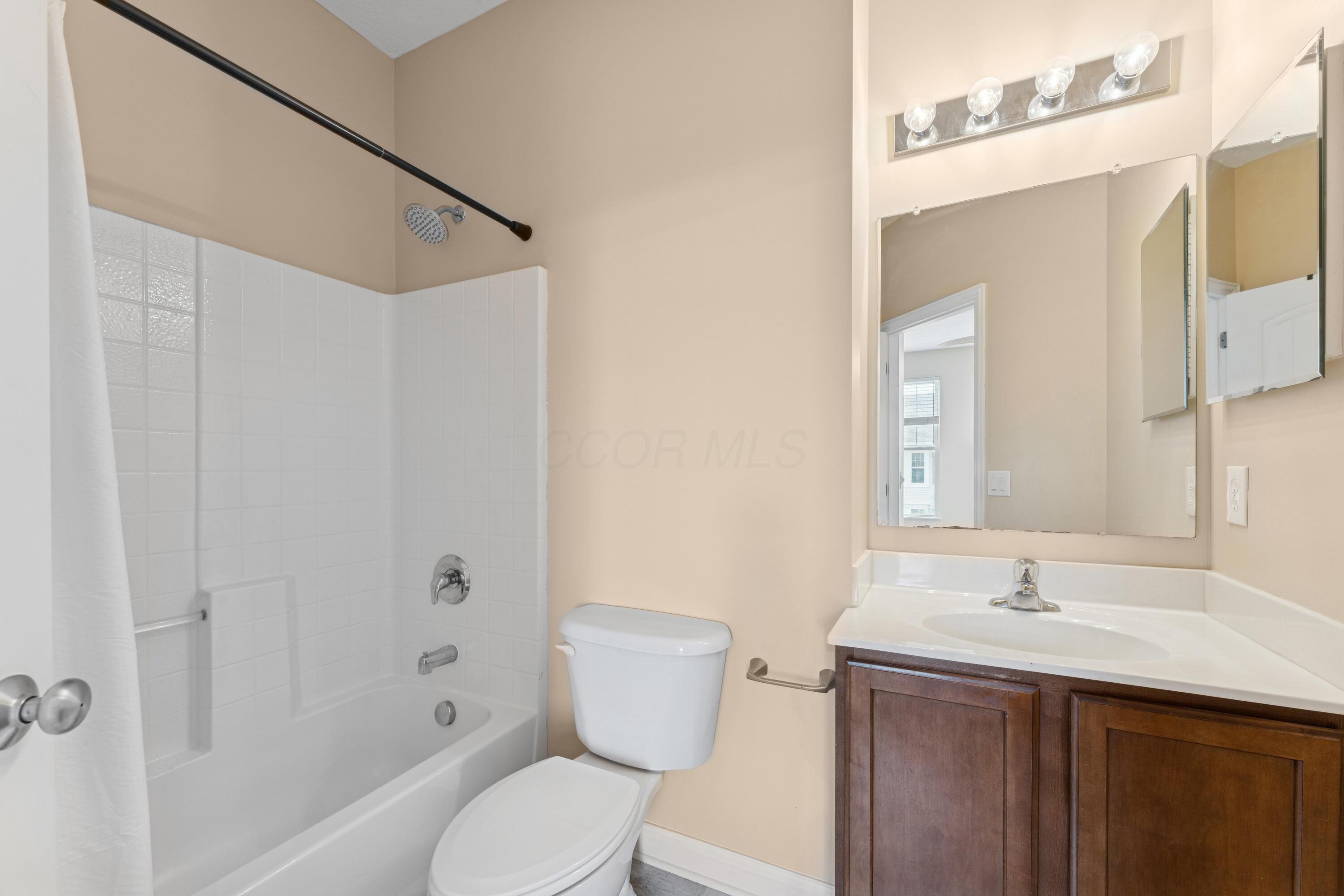 4136 Cambron Drive, Columbus, Ohio image 28