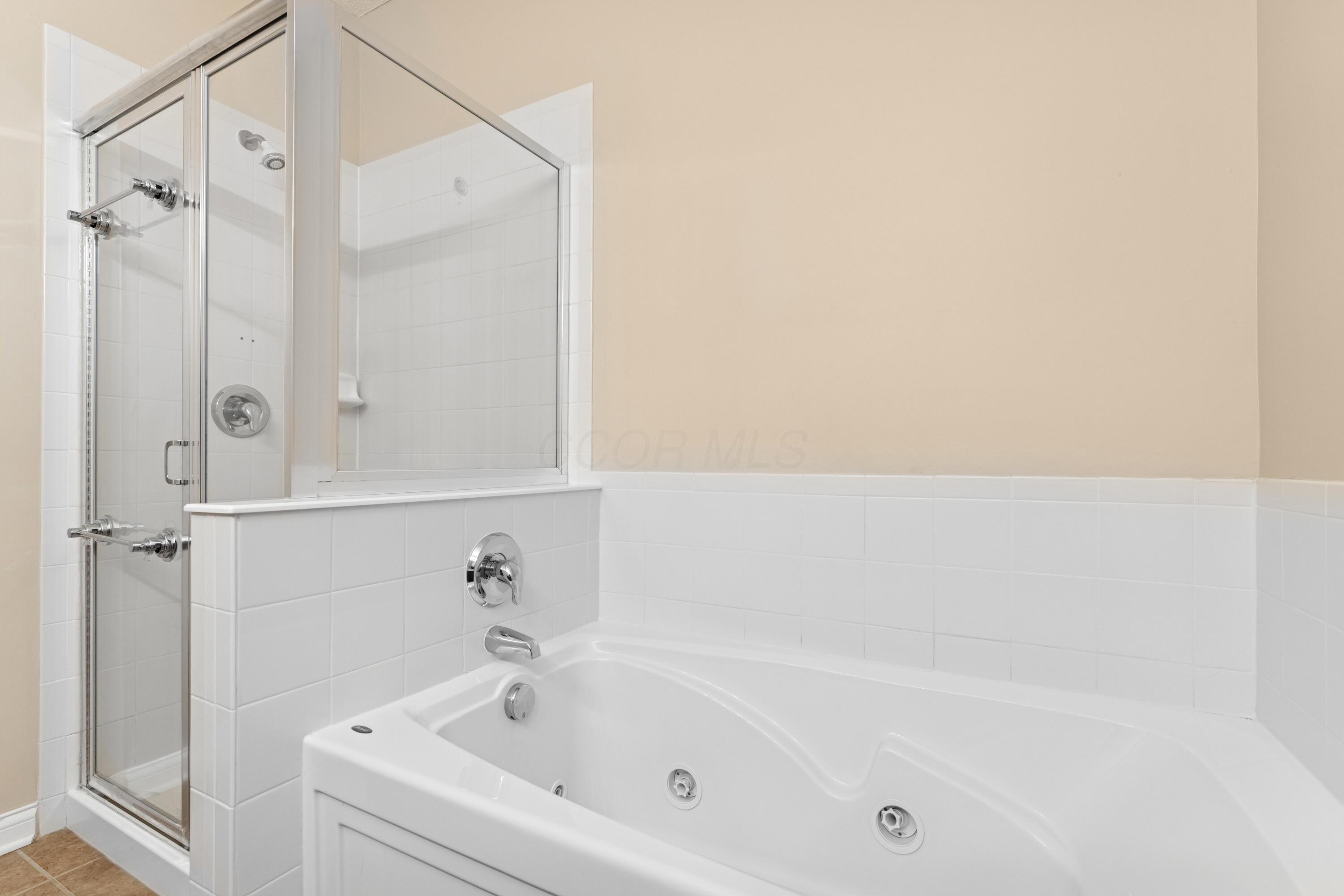4136 Cambron Drive, Columbus, Ohio image 25