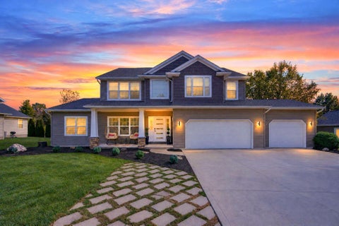 Photo of 556 Kasons Way, Columbus, OH 43230 (MLS # 226038602)