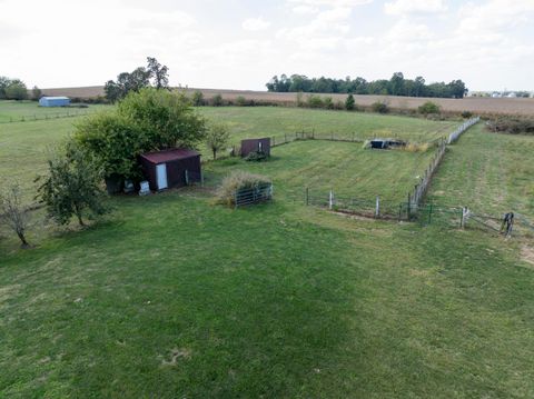 Tiny photo for 11655 New Salem Road NE, Thornville, OH 43076 (MLS # 226008184)