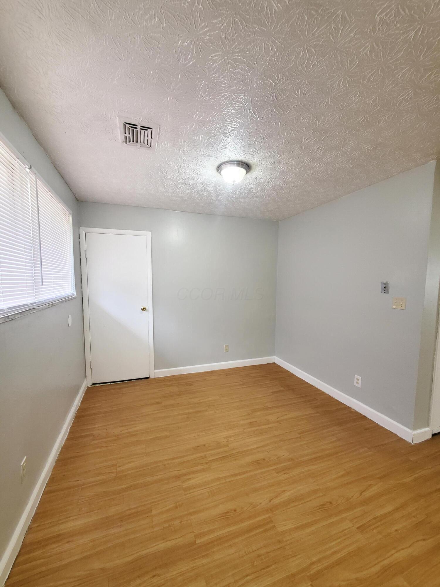 3676 Roswell Drive, Columbus, Ohio image 7