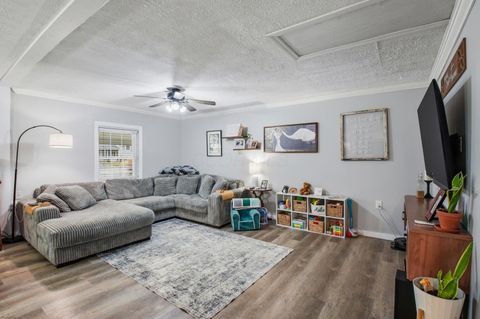 Tiny photo for 908 Tecumseh Avenue, Columbus, OH 43207 (MLS # 226002145)