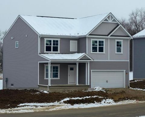 Photo of 175 Oak Valley Court, Newark, OH 43055 (MLS # 225043395)