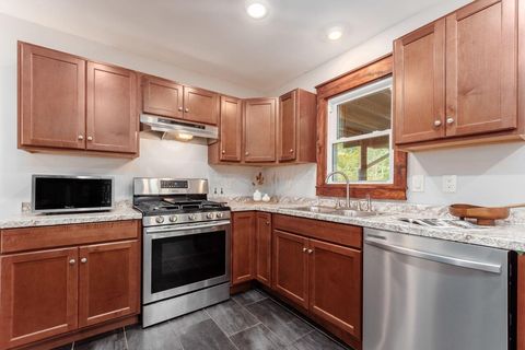 Tiny photo for 264 Fenway Road, Columbus, OH 43214 (MLS # 225040211)