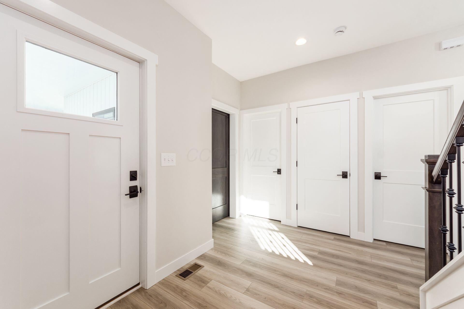 810 Oakwood Avenue, Columbus, Ohio image 3