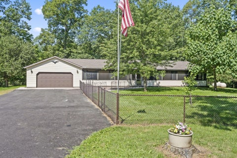 Photo of 20577 State Route 347, Raymond, OH 43067 (MLS # 226028958)