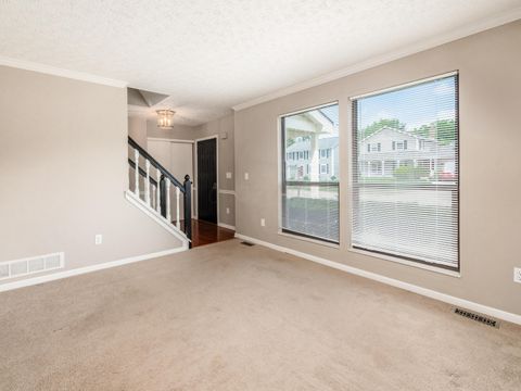 Tiny photo for 4947 Hollow Oak Court, Hilliard, OH 43026 (MLS # 226024893)