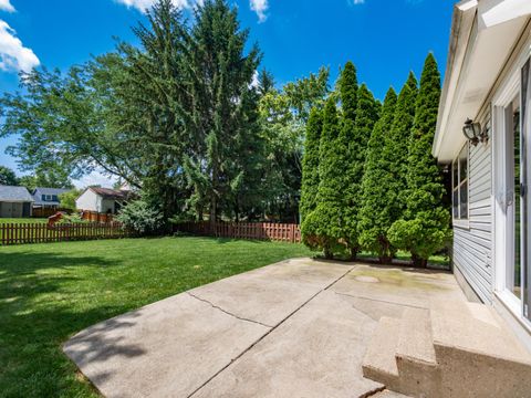 Tiny photo for 4947 Hollow Oak Court, Hilliard, OH 43026 (MLS # 226024893)