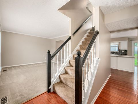 Tiny photo for 4947 Hollow Oak Court, Hilliard, OH 43026 (MLS # 226024893)