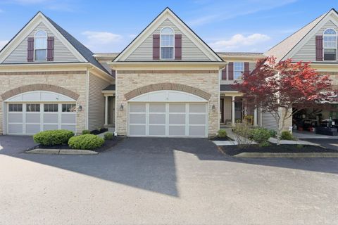 Photo of 2325 Village At Bexley Drive, Columbus, OH 43209 (MLS # 226013680)