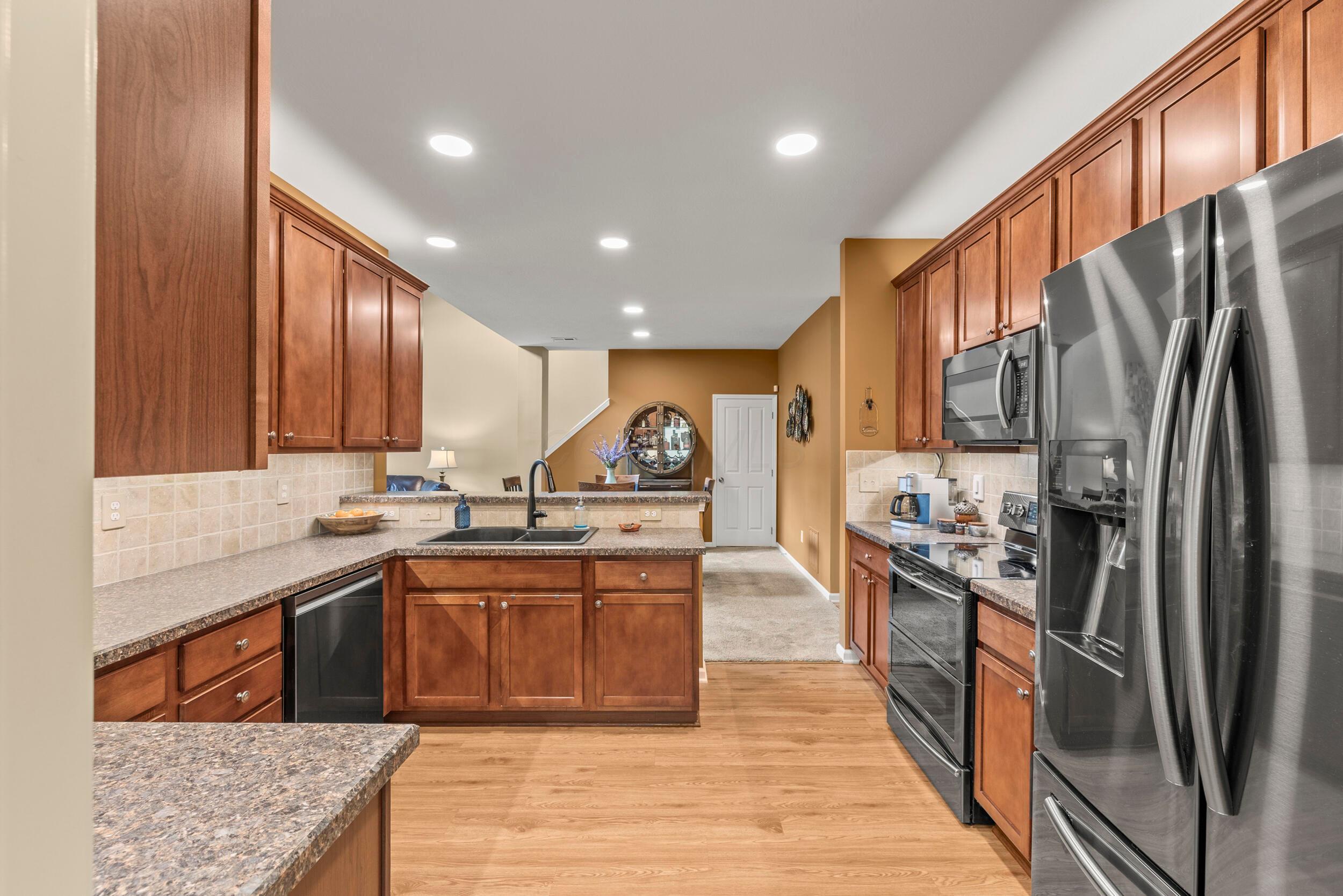 4630 Trademark Trail, Hilliard, Ohio image 20
