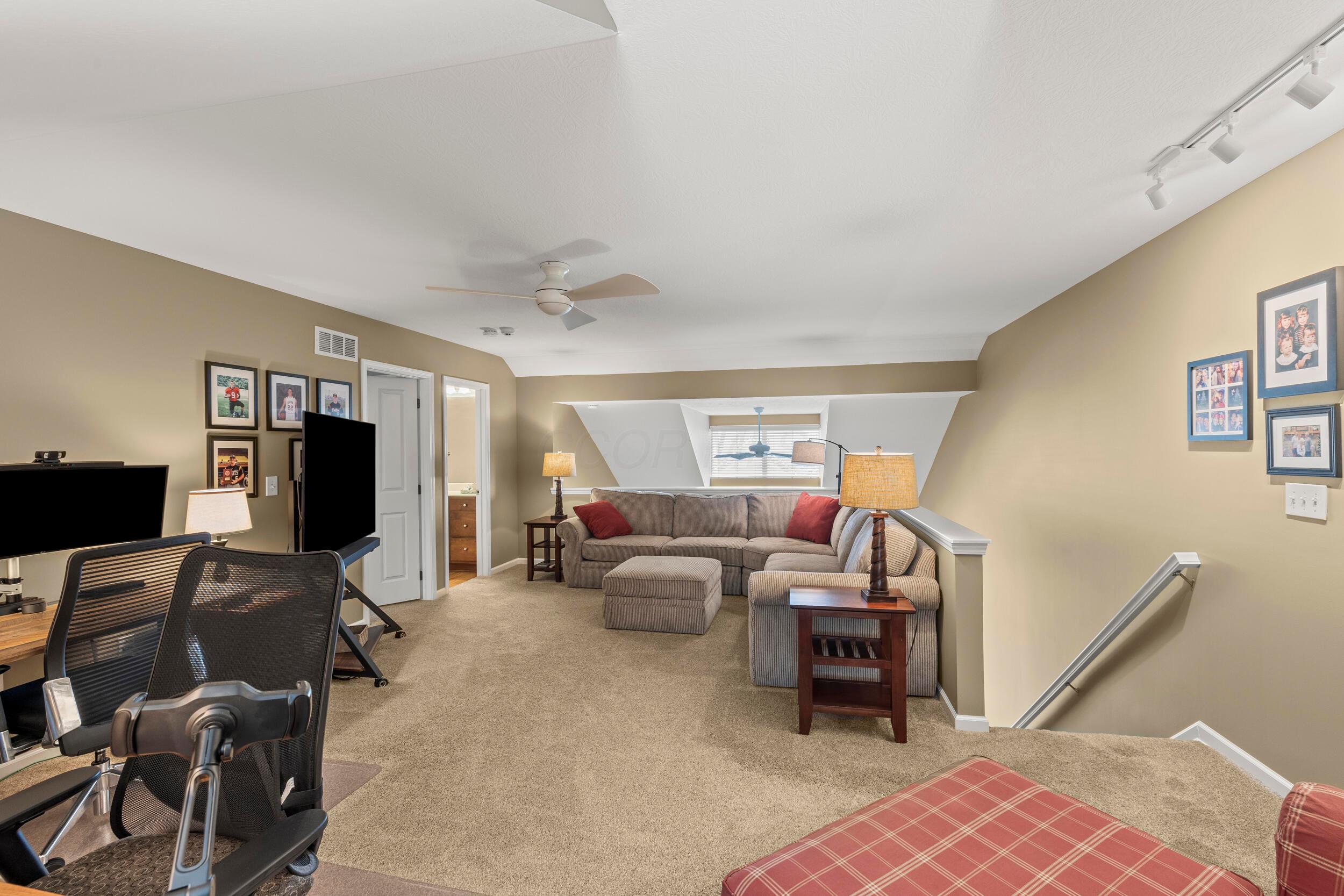 4630 Trademark Trail, Hilliard, Ohio image 30