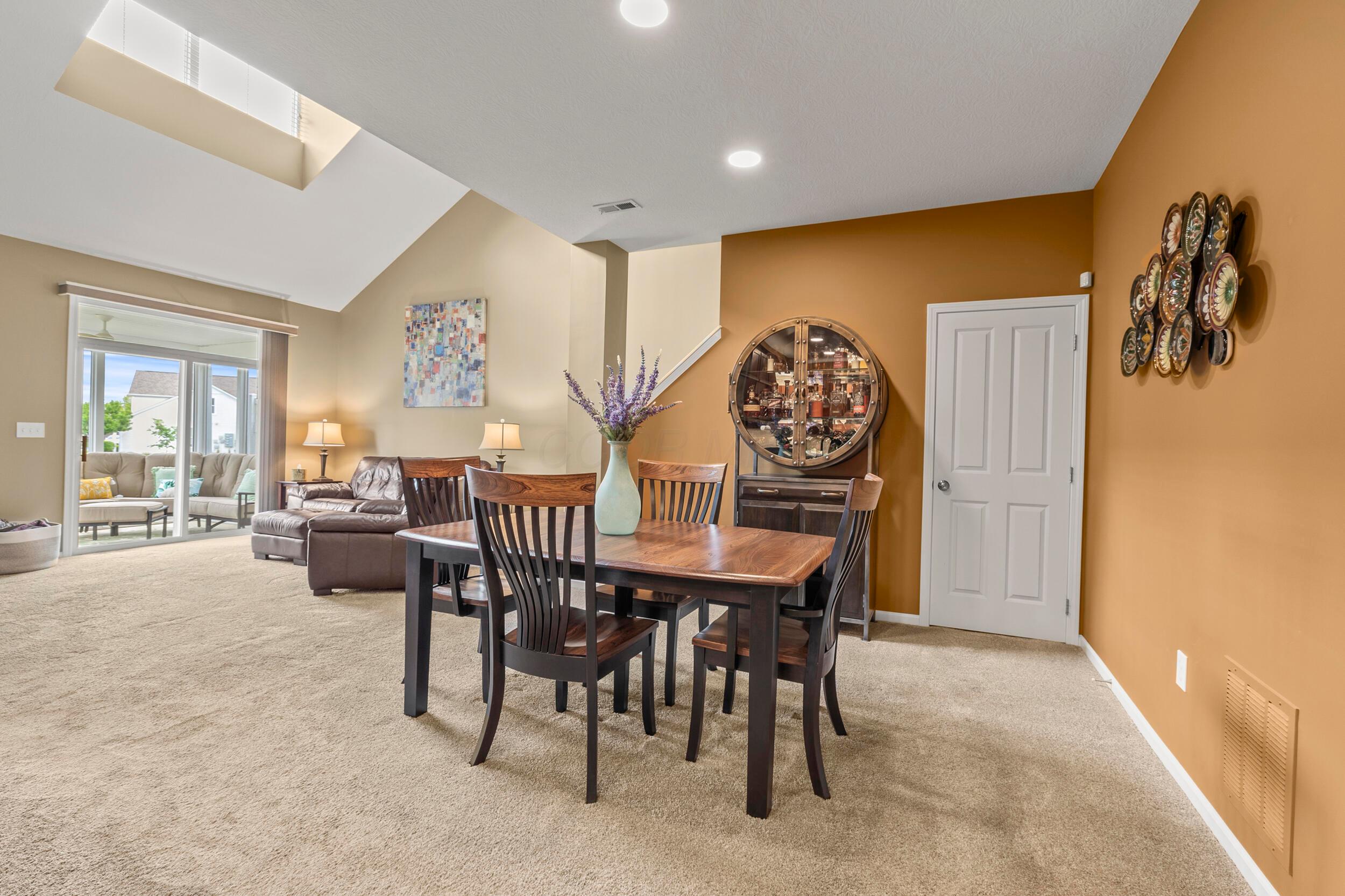 4630 Trademark Trail, Hilliard, Ohio image 11