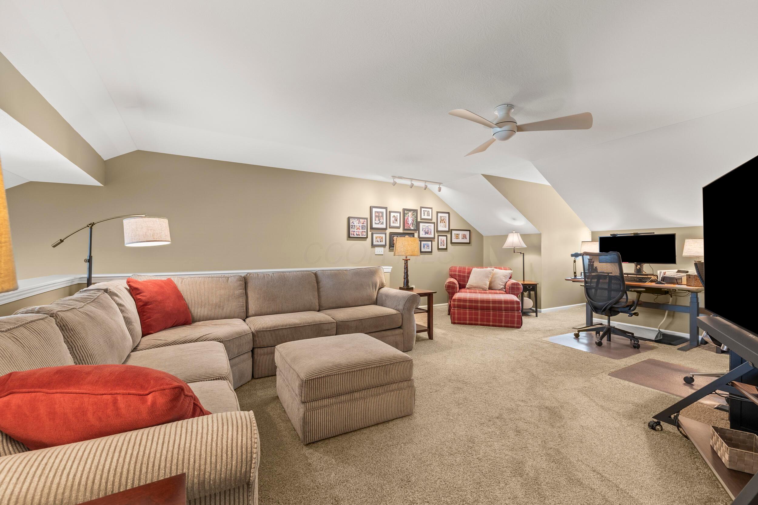 4630 Trademark Trail, Hilliard, Ohio image 31