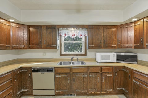 Tiny photo for 6409 Winchester Southern Road, Stoutsville, OH 43154 (MLS # 226035424)
