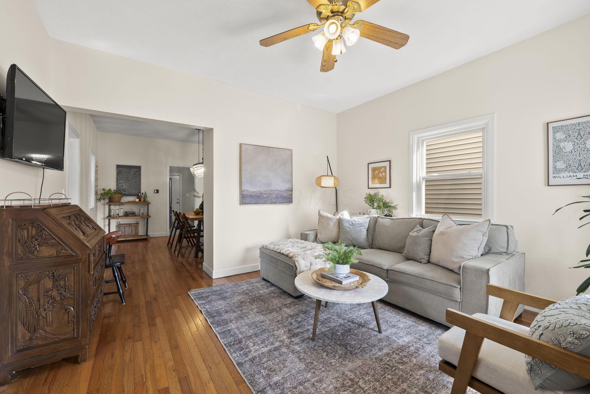 1176 Perry Street 1176