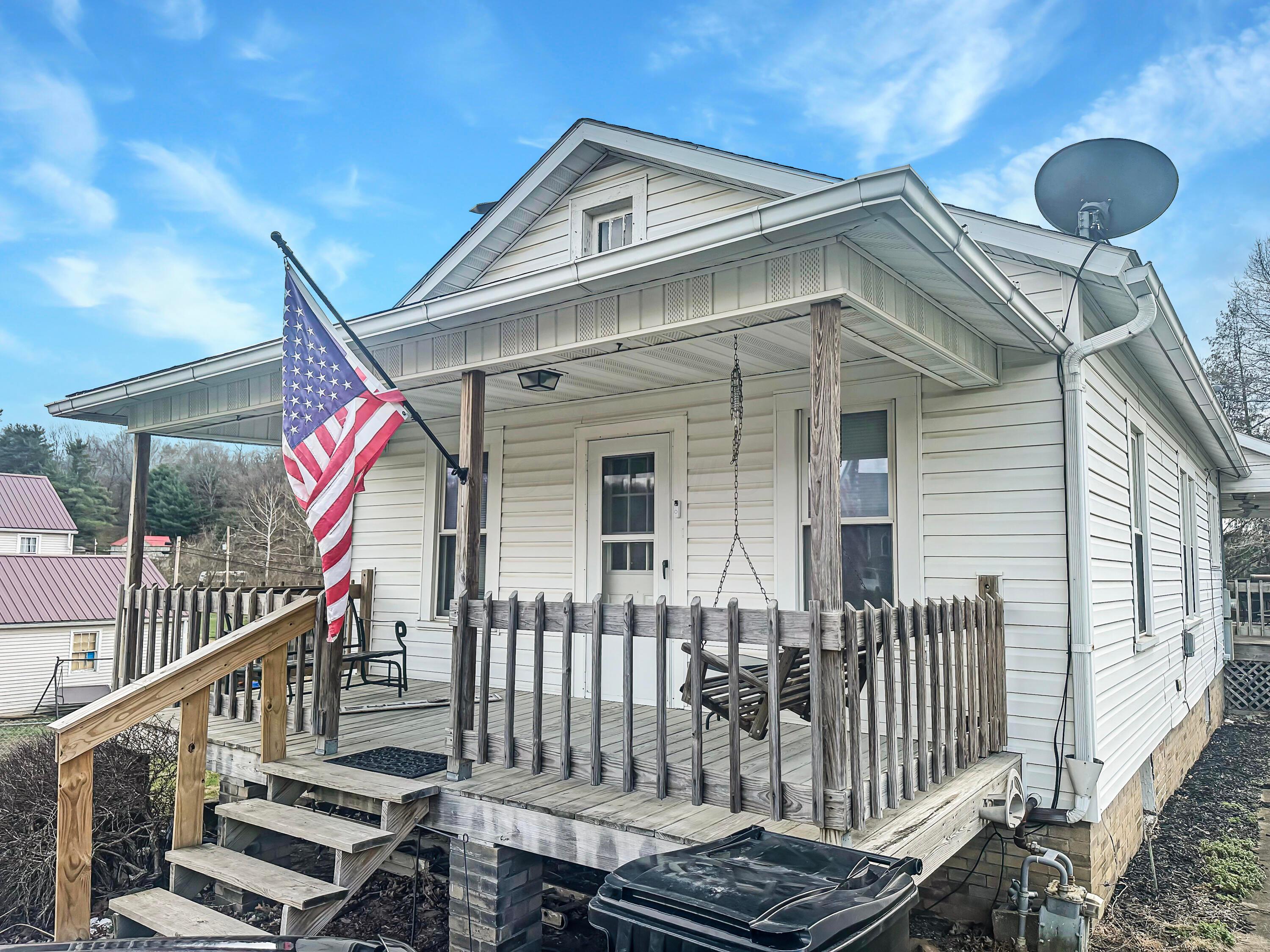 113 Chestnut Street, Corning, Ohio image 2