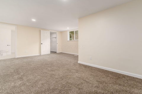 Tiny photo for 513 E Paint Street, Washington Court House, OH 43160 (MLS # 226029198)